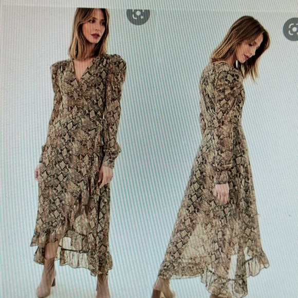 Wayf Dresses & Skirts - Wayf Snake Print Wrap  Dress size Large